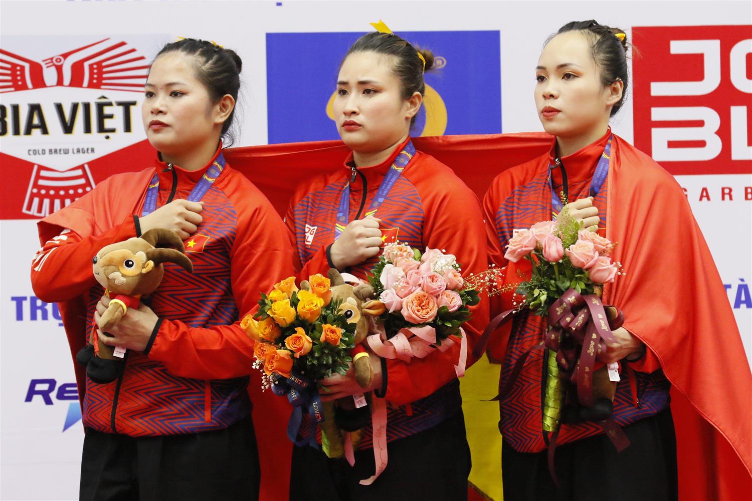 Điểm tin SEA Game 31: Thể thao Việt Nam giành thêm HCV ở môn Rowing và Pencak Silat